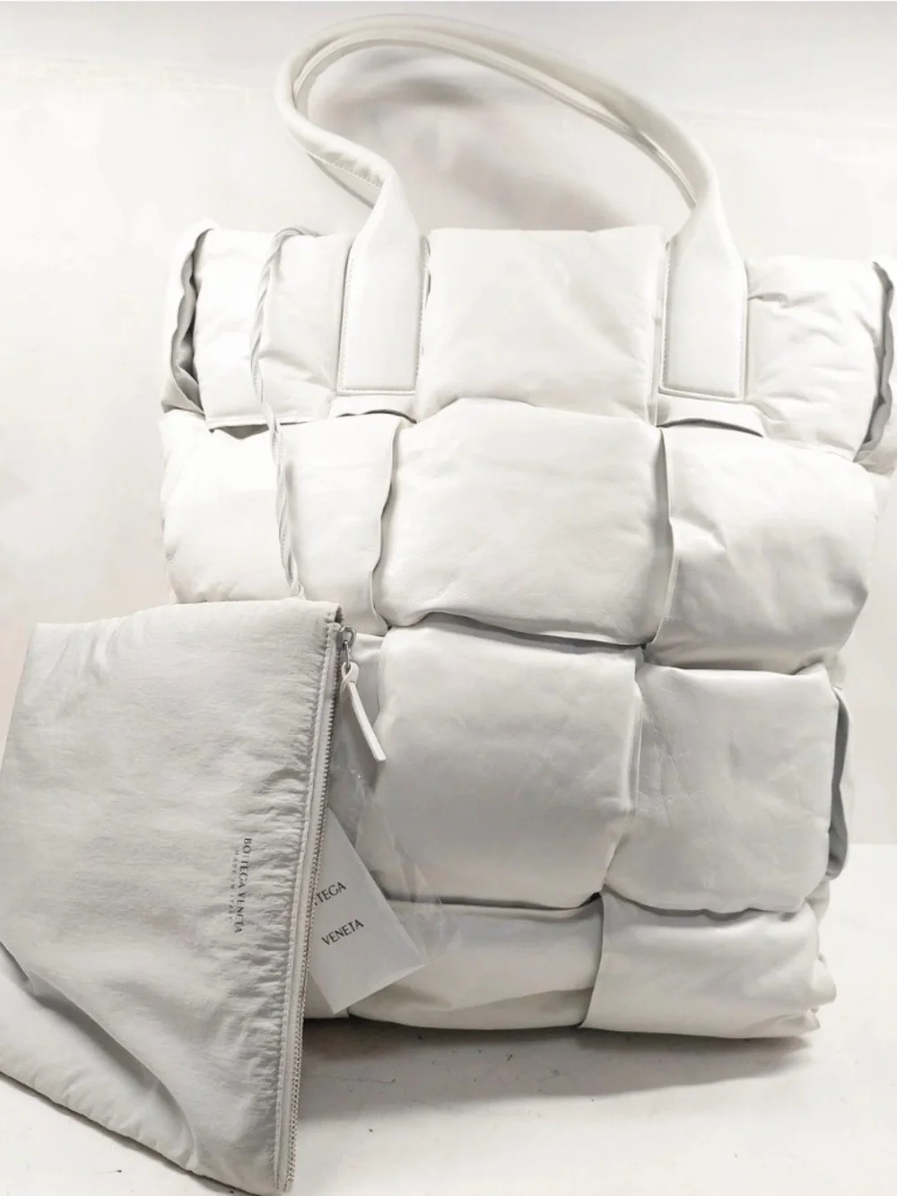Bottega Veneta Maxi Padded Intrecciato White Leather Large Tote Bag